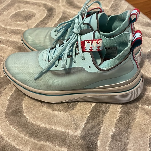 BALA 12 DAYBREAK BLUE NURSING SNEAKER SHOES SIZE 6.5 - Picture 3 of 7